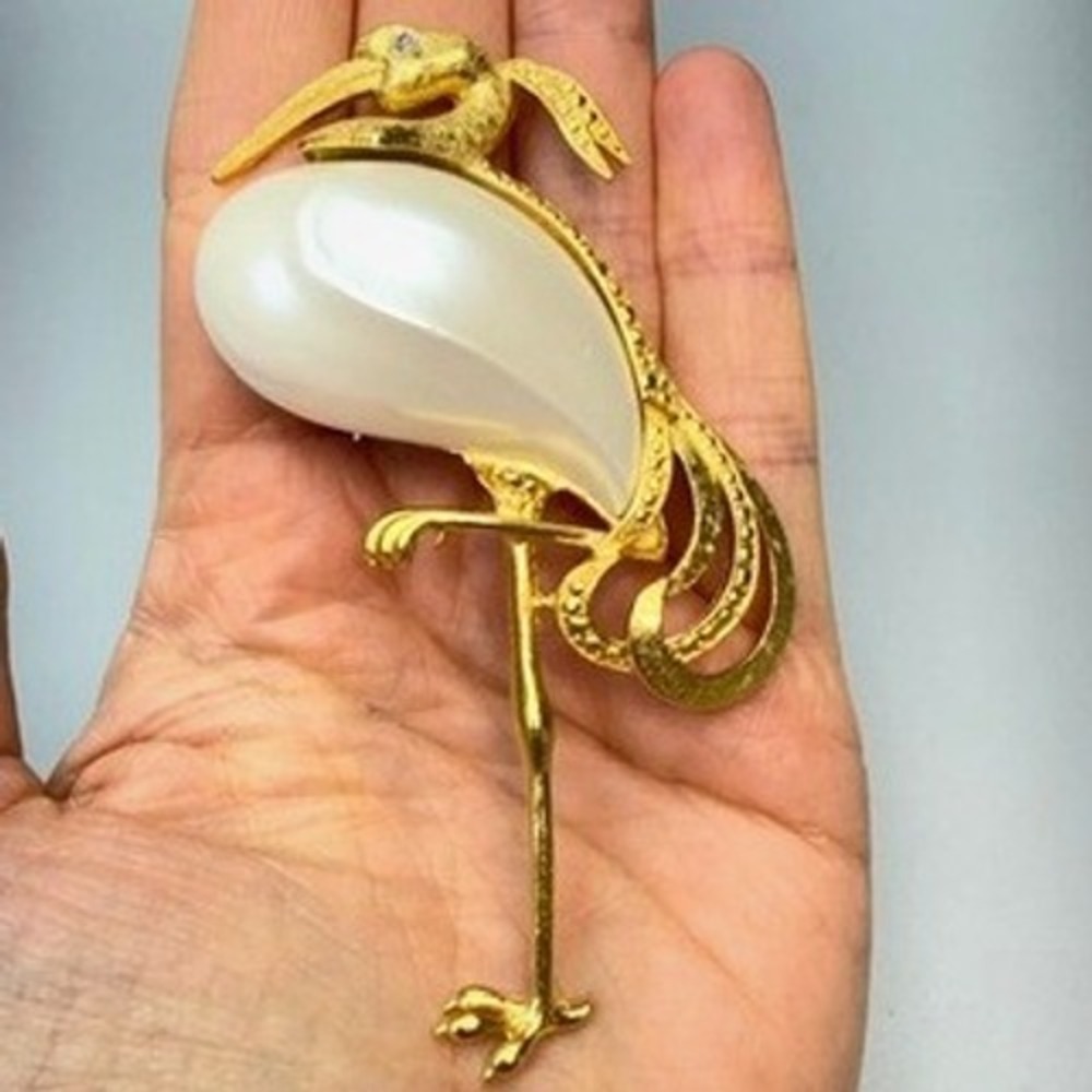 Vintage Trifari Gold Tone Faux Pearl Heron Brooch 3.5" Large Bird Statement